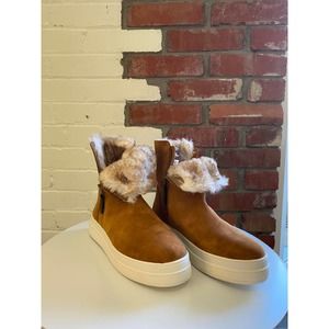 J Slides- Tan Suede Tristan WP